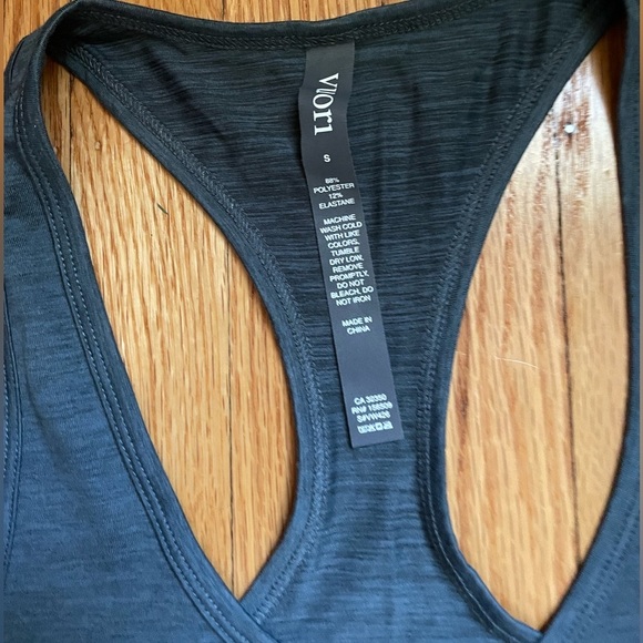 Vuori Lux Jumpsuit sz S
Color: Stone Heather - Picture 7 of 11